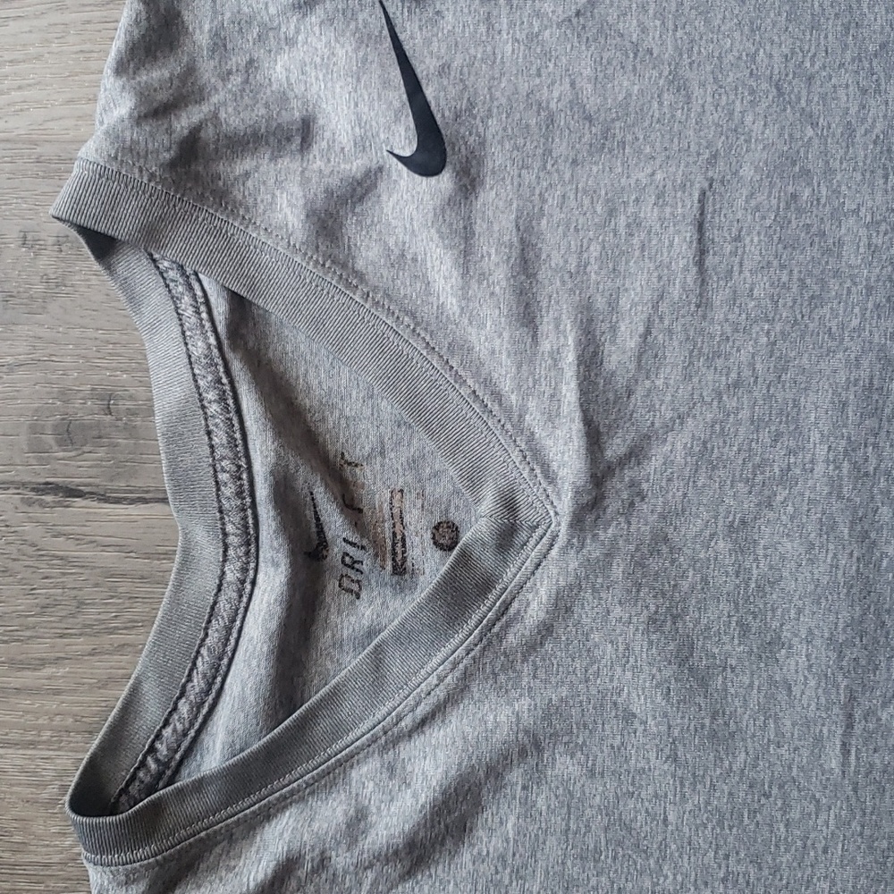 Mens Nike Gray Dri-Fit Tee